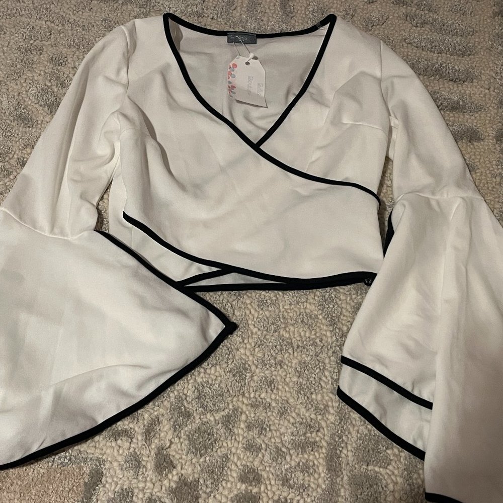 White & black wrap top